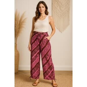 Magazine Boho Cotton Printed Pink Relax Leg Pants Women’s Size Medium NEW